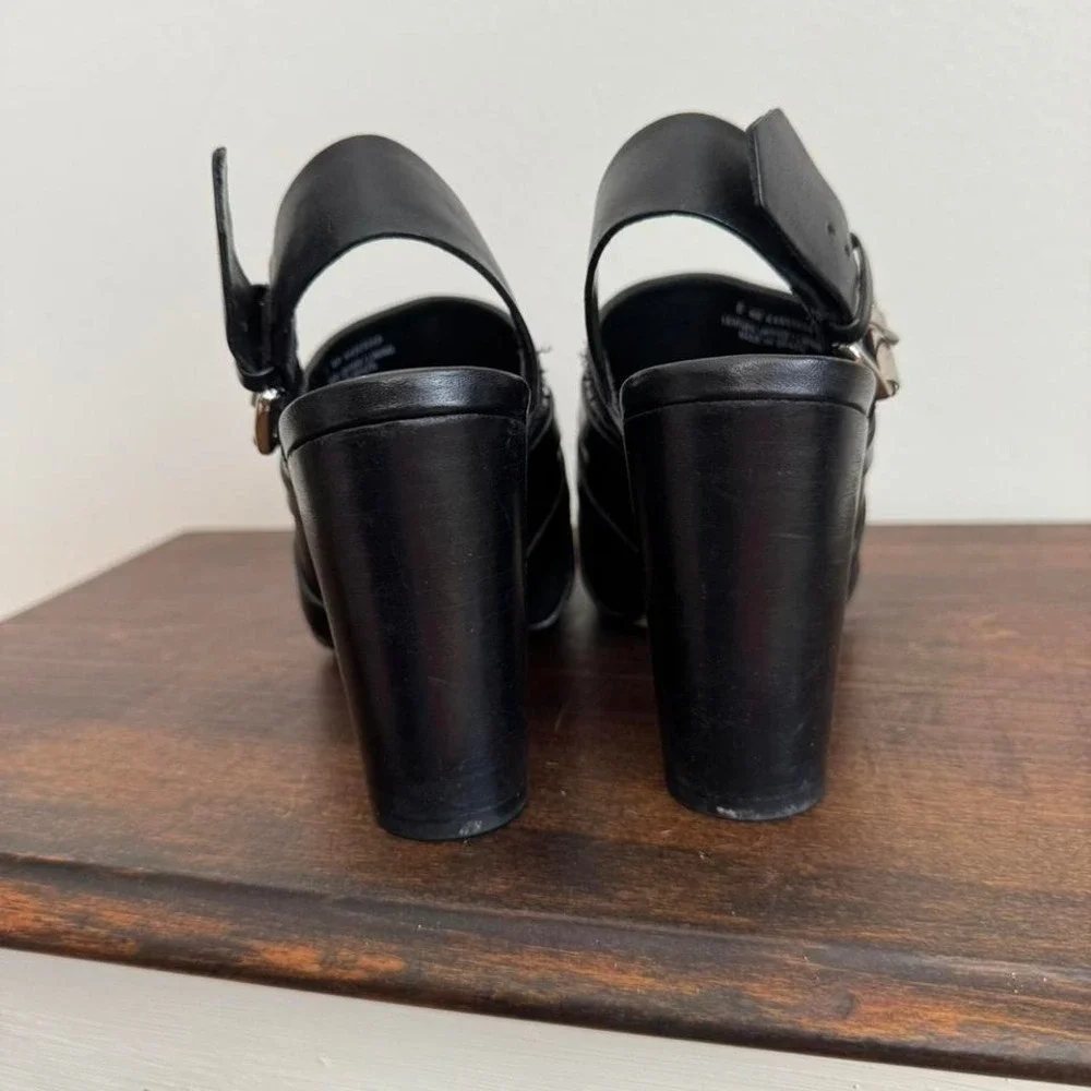 DKNY Leather Strappy Heel‎ size 6 silver buckle peeptoe slingback